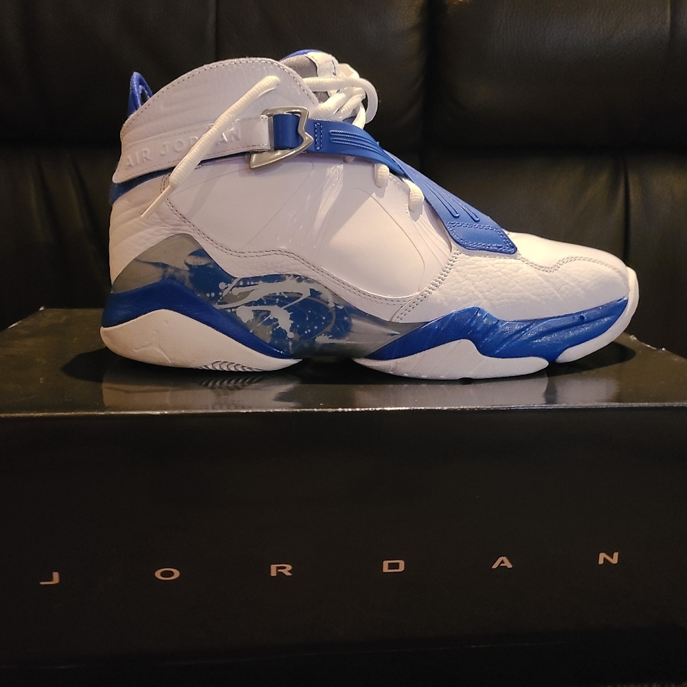 Jordan 8.0 sneakers